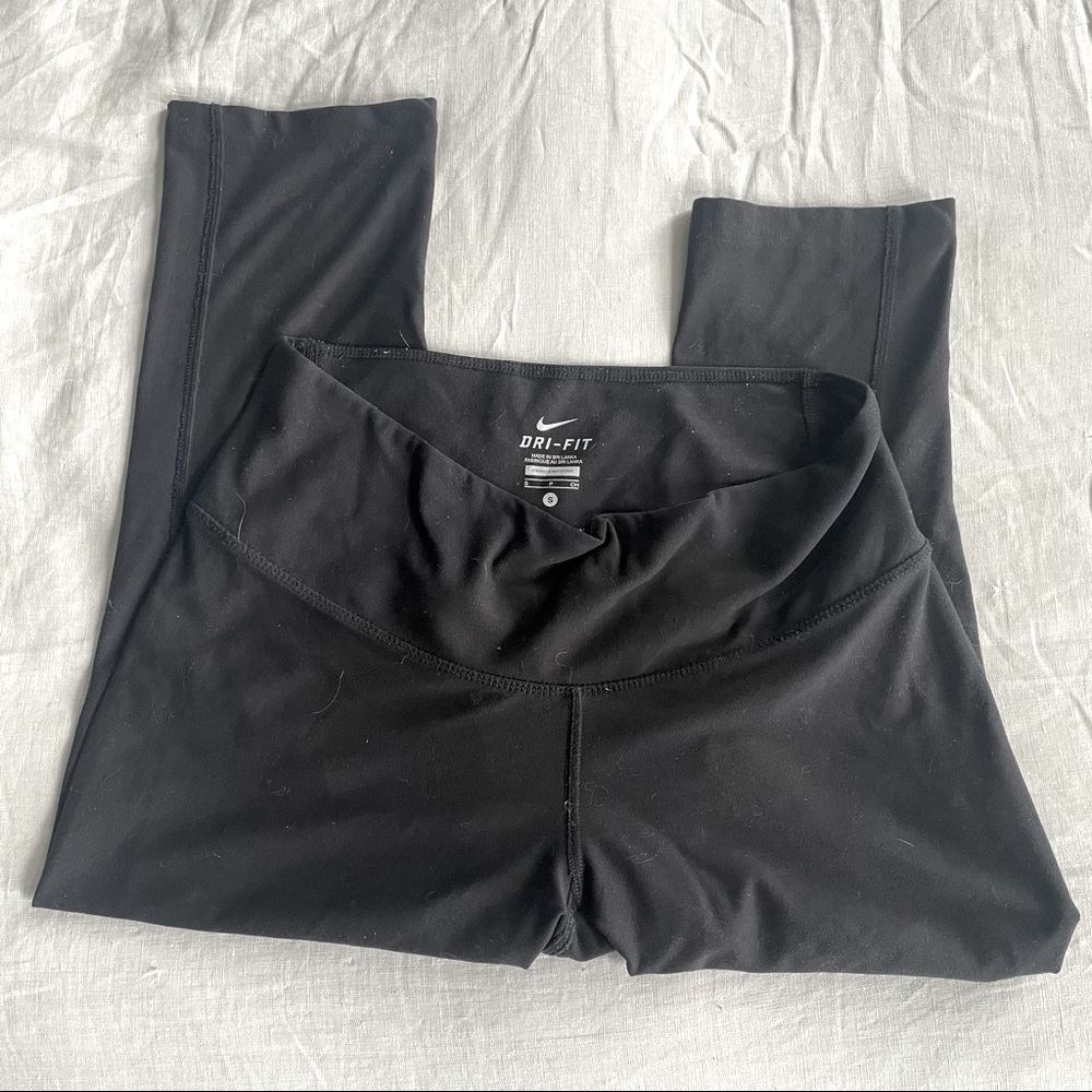Nike 3/4 length leggings
